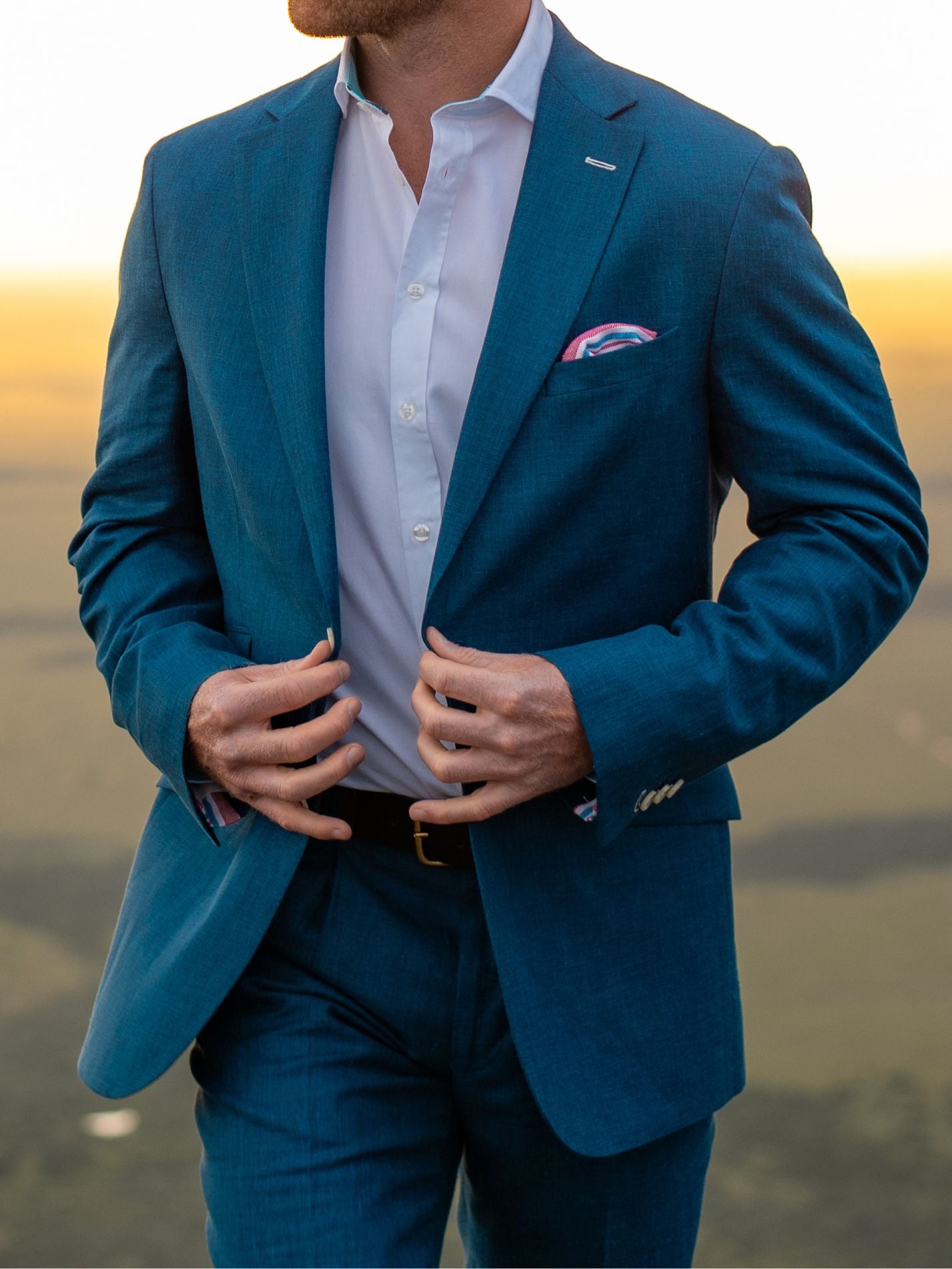 Royal Blue Blazer made from linen, wool and silk
