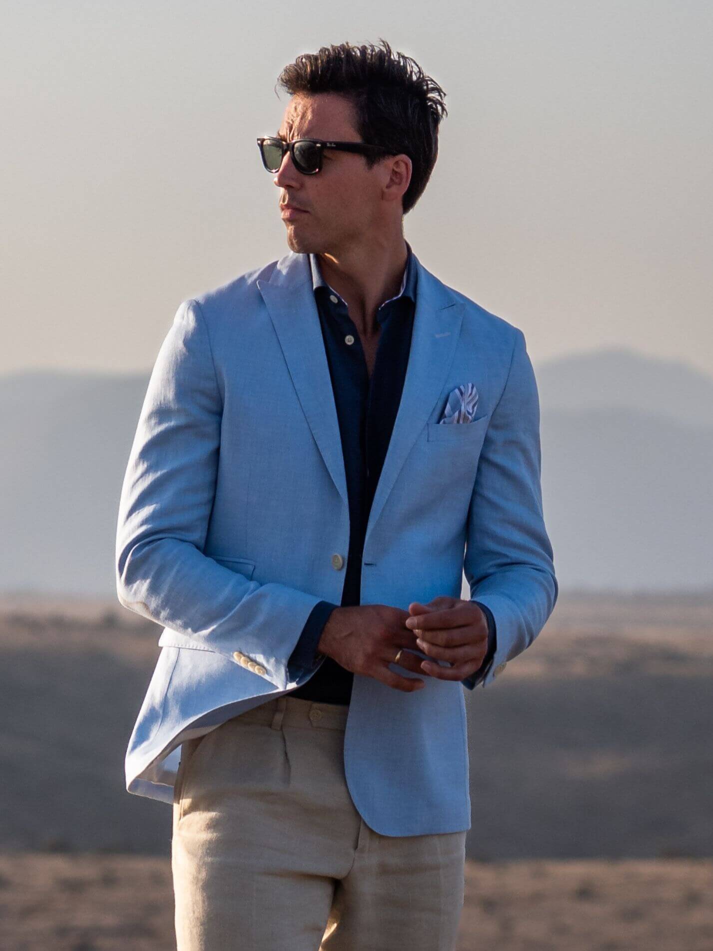 Light Blue Blazer - Linen, Wool & Silk, 46L Light Blue Blazer - Linen, Wool & Silk, 46L