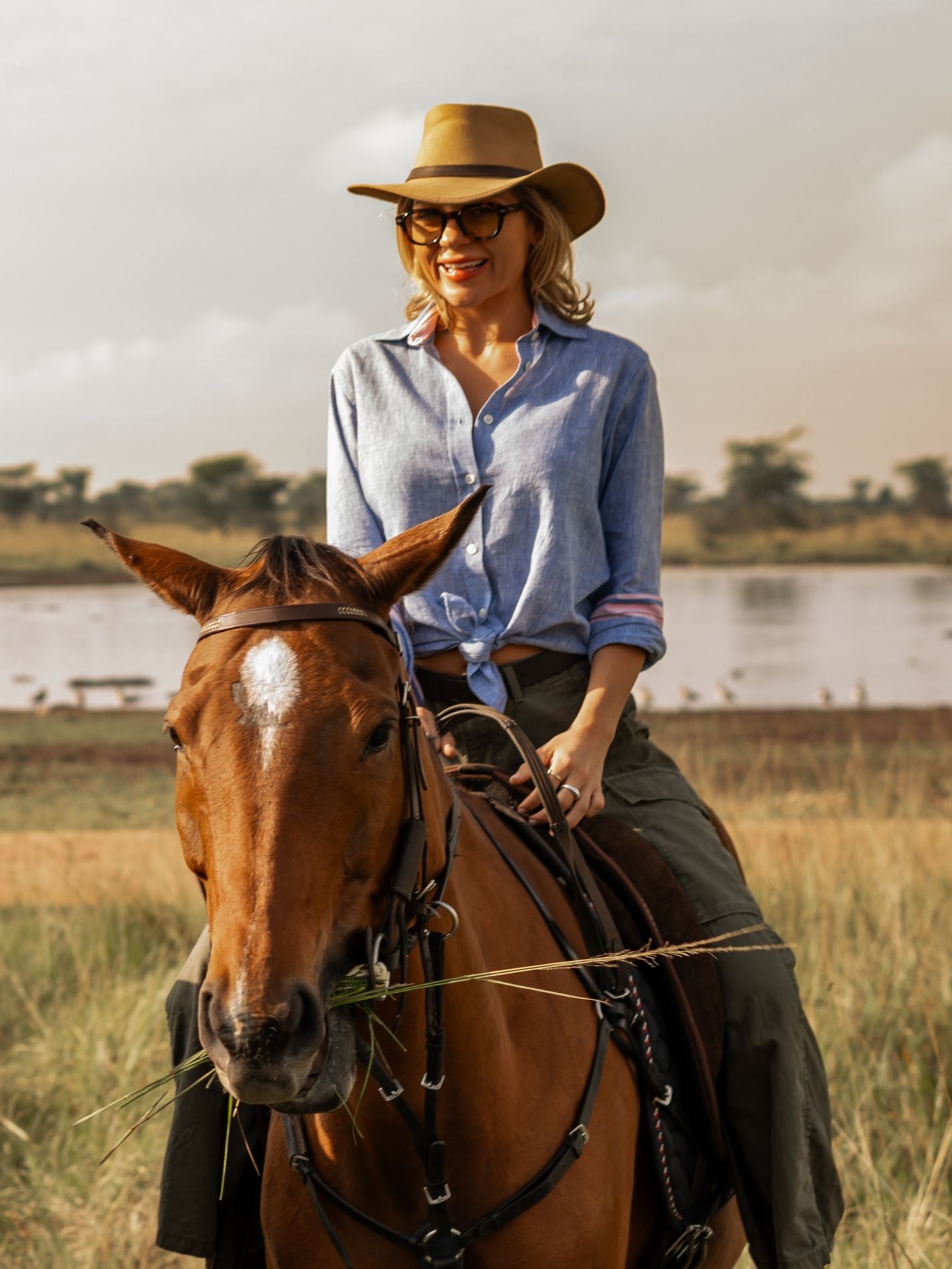 Women's Mida Blue Linen Shirt