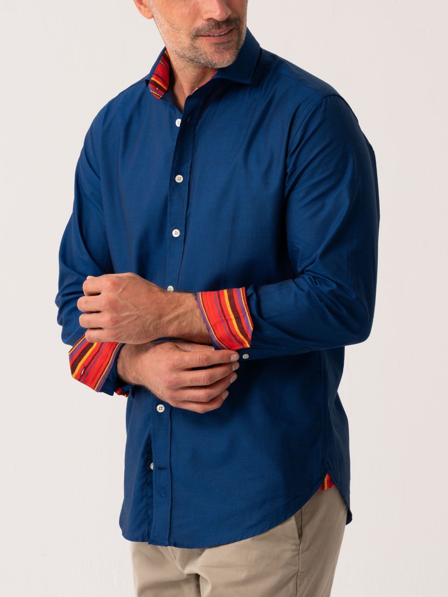 Mens Navy Oxford shirt with red Kenyan trim - side view 