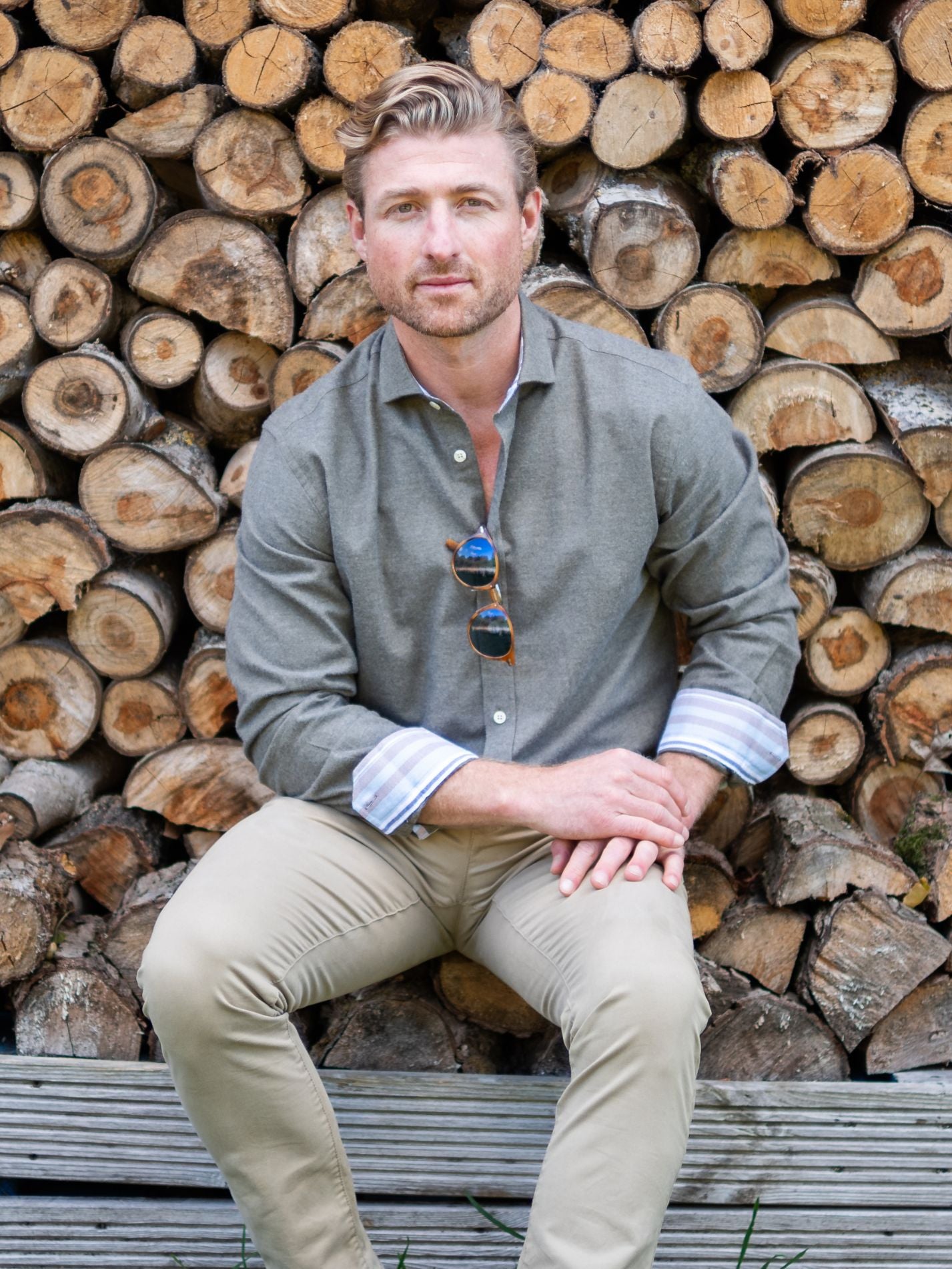 Olive Cotton-Cashmere blend shirt