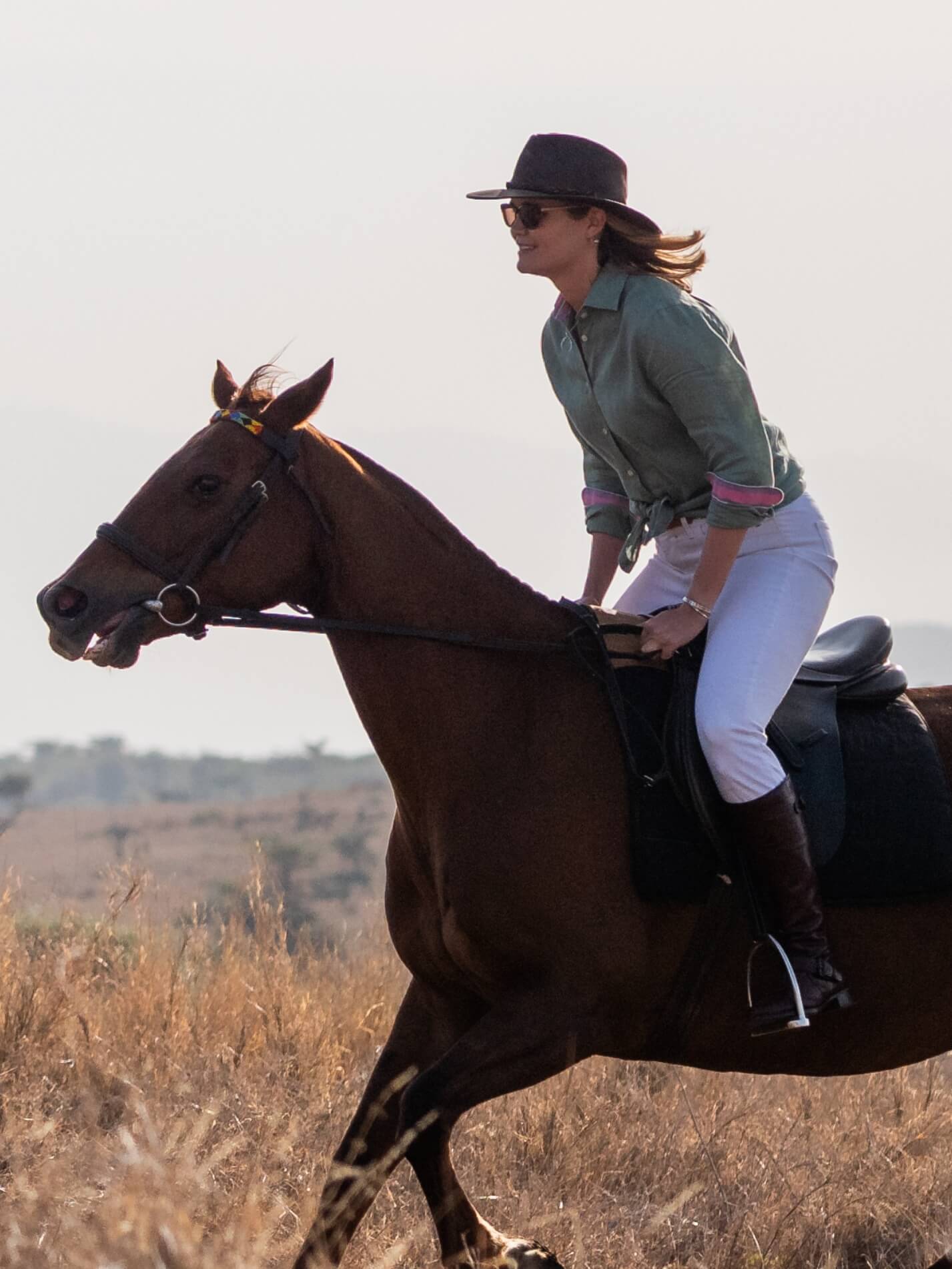 Women's Sage Linen Shirt