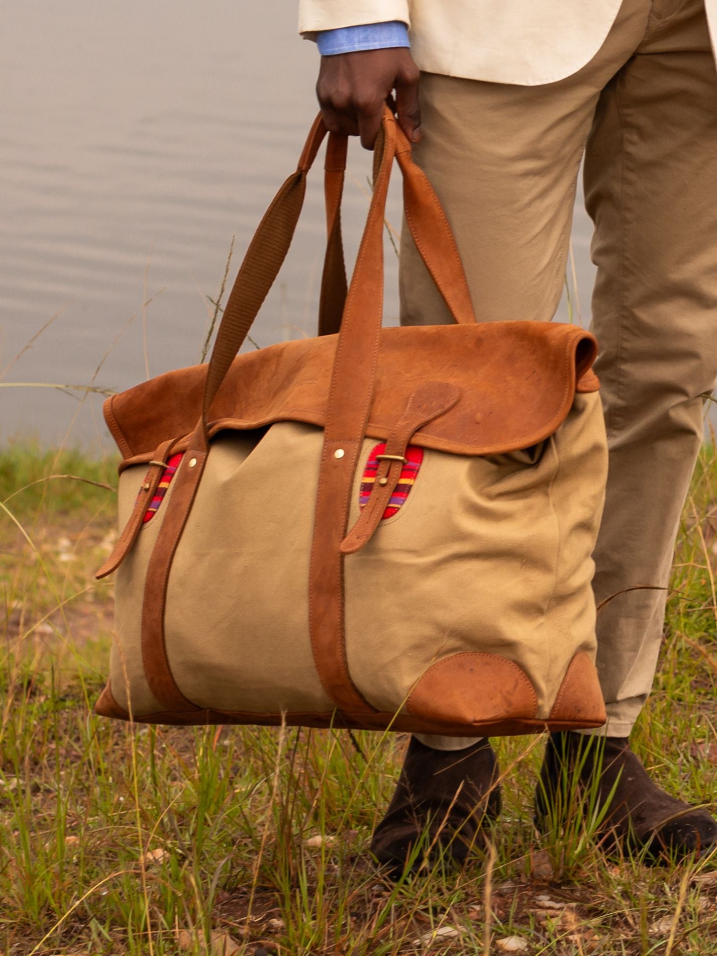 Canvas Weekender Bag - Tan